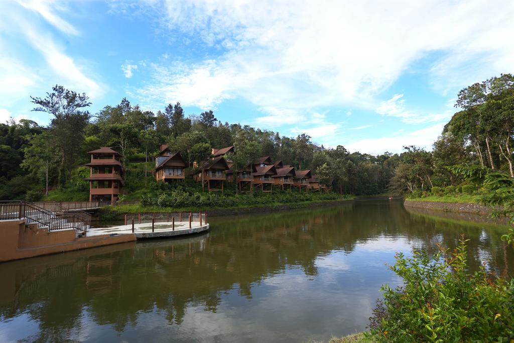 Kofiland Resort Thekkady Exterior photo